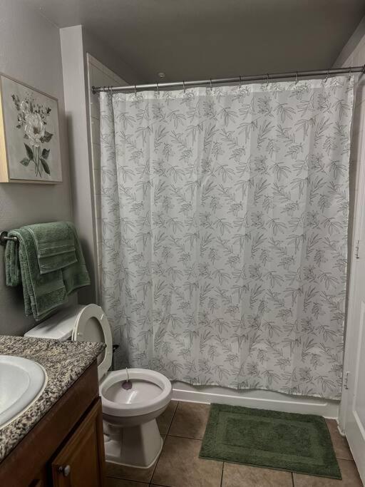 Apartamento Devine Livings At Hermann Park Houston Exterior foto